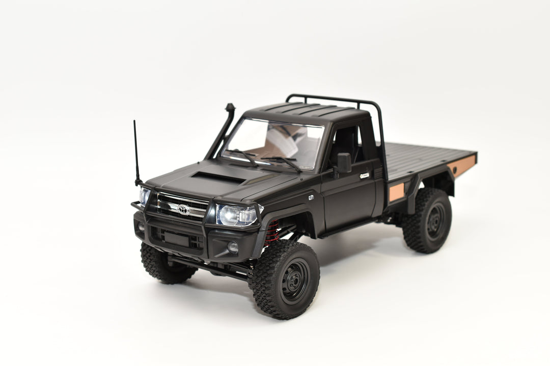 MNモデル トヨタ ランドクルーザー79オーバランド仕様 1/12 アウトドアラジコン MN-82S RTR