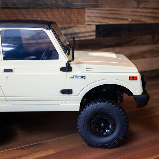 【ISONO CRAFT オリジナルカラー】スズキ ジムニー アイボリー（JA11 RTR） ※受注生産