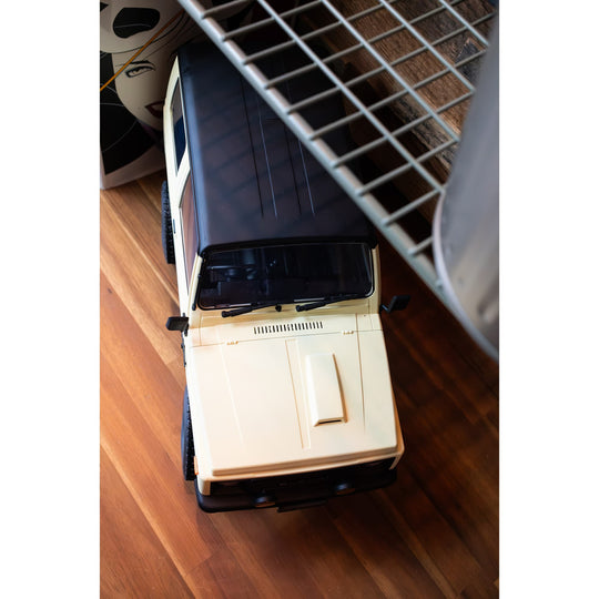 【ISONO CRAFT オリジナルカラー】スズキ ジムニー アイボリー（JA11 RTR） ※受注生産