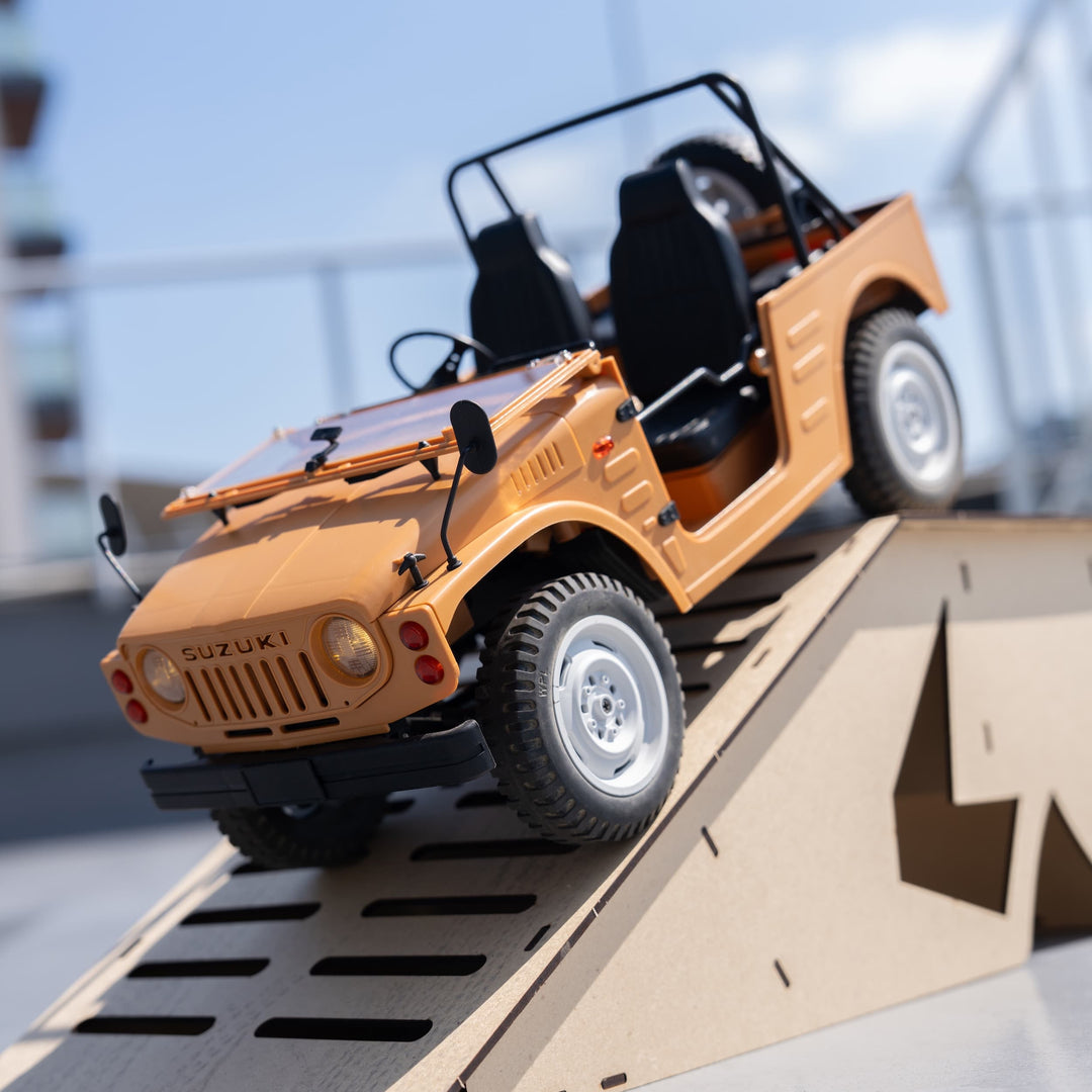 【数量限定】スズキ ジムニー (SJ10 1型)C84 RTR＋MDFコースセット