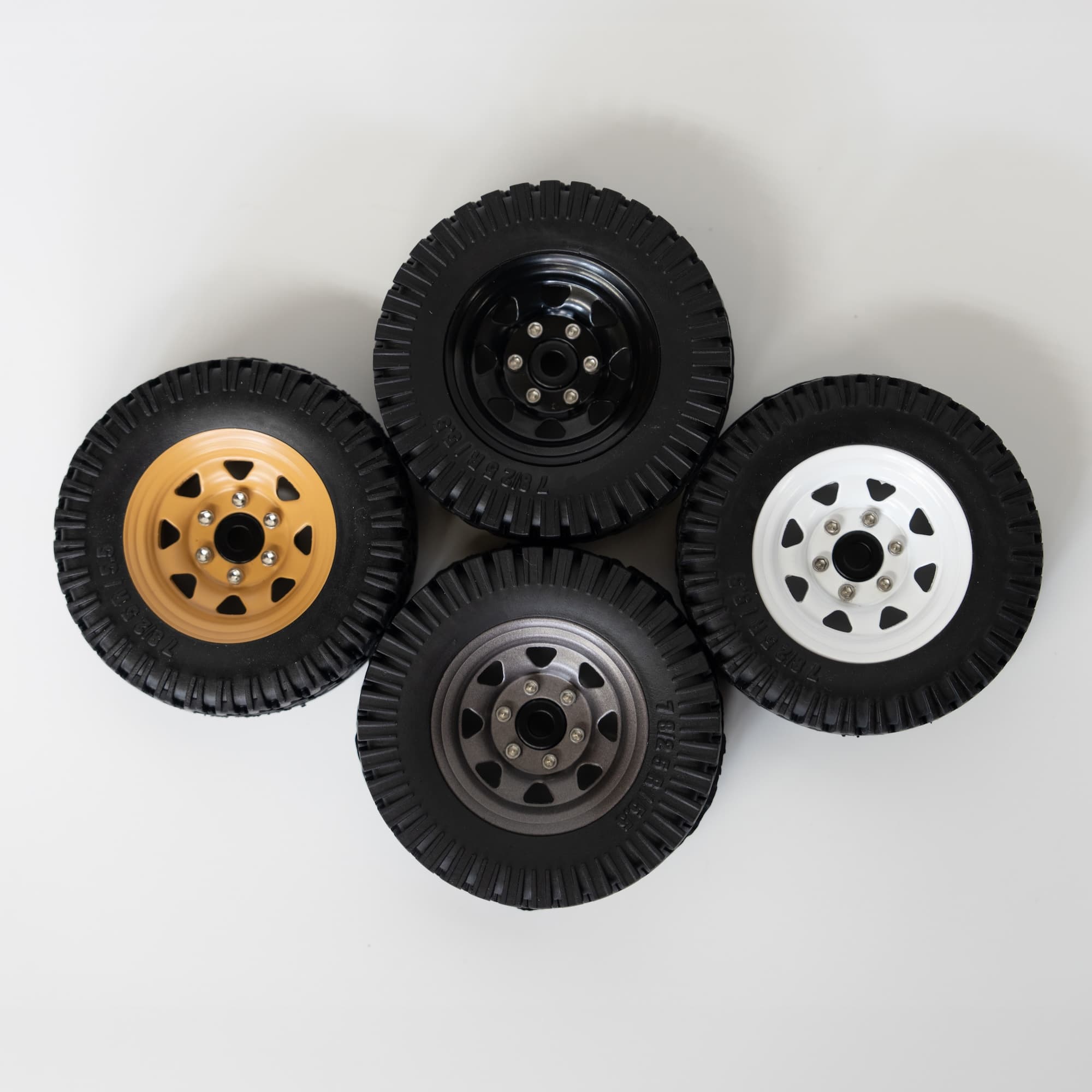 スズキ ジムニー C84 RTR (SJ10 1型)カスタムホイール・タイヤセットA