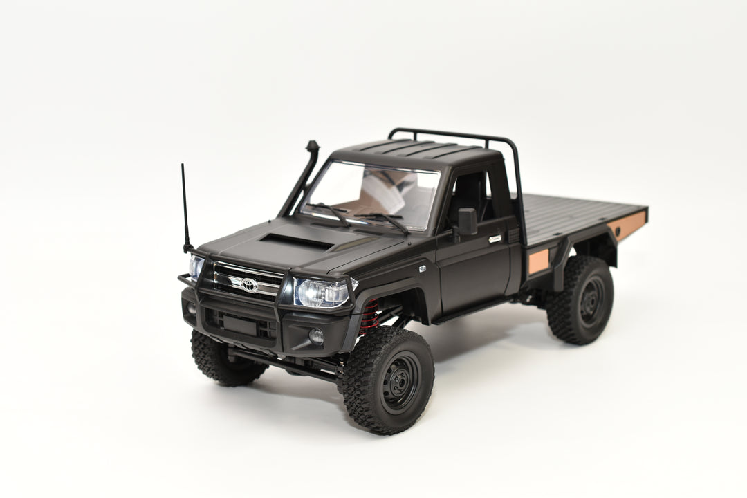 MNモデル トヨタ ランドクルーザー79オーバランド仕様 1/12 アウトドアラジコン MN-82S RTR