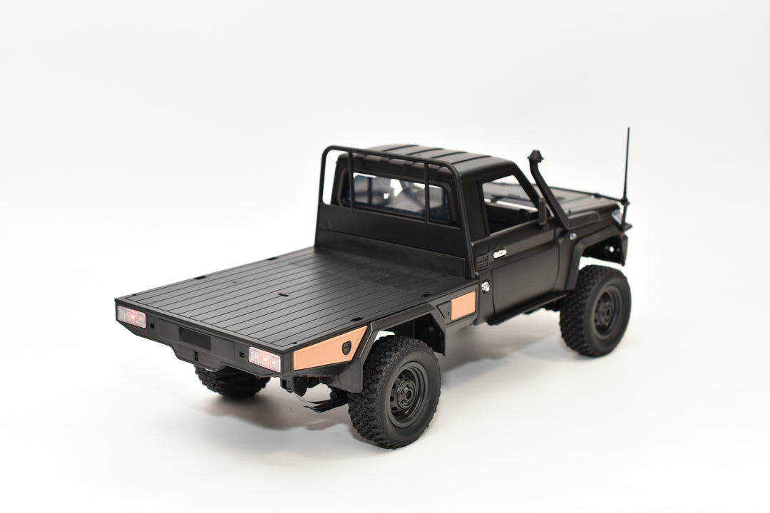 MNモデル トヨタ ランドクルーザー79オーバランド仕様 1/12 アウトドアラジコン MN-82S RTR