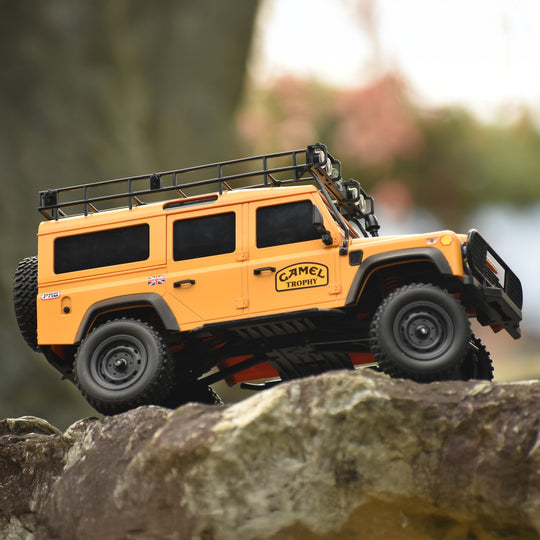ランドローバー ディフェンダー 1/18 RTR（MNモデル/MN111C）