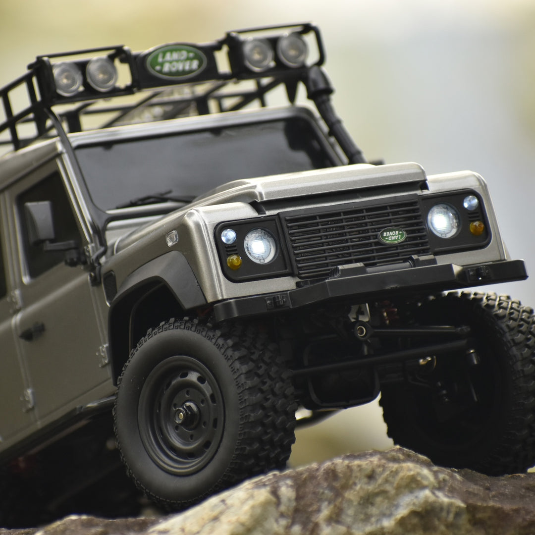 ランドローバー ディフェンダー 1/18 RTR（MNモデル/MN111C）